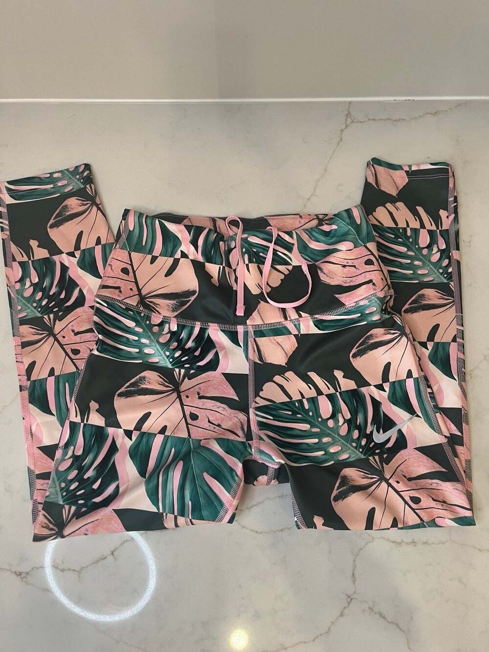 Nike Dri-Fit leggings size xs
